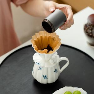 Hand-painted Butterfly Orchid Coffee Cone Shape Drip Hand Brewing Coffee Filter Funnel Cup Coffee Dripper Pour Over Barista Mugs for Coffee