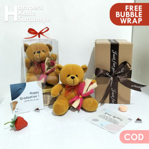 Buket boneka beruang dalam box kado wisuda boneka bear mini hadiah ulang tahun cewek kartu ucapan