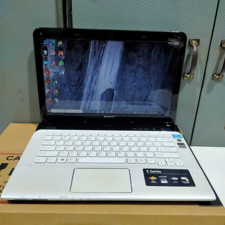 Laptop Sony Vaio SVF14212SGW Intel core i3 3217U Ram Gb Hdd