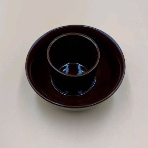 9058 ชุด 4 อัน ถ้วยรองขาตู้กับข้าว เซรามิค จานรองขาตู้ จานรองขาโต๊ะ