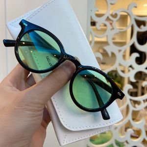 SM Kacamata Wanita Pria Anti Sunglasses Dengan Fashion Sunglasses Kacamata Hitam