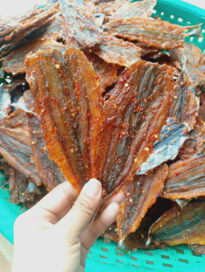 Khô Cá Thu Xẻ Phi Lê - Vựa Khô Hà Vy - Gia Vị Vừa Ăn Người lớn Trẻ Nhỏ Dùng Khô Sợ Bị Xương