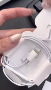 Tai Nghe Có Dây Nhét Tai Type C/Light - Có Micro Cực Tốt - Điều Chỉnh Âm Lượng Bass Hay - Không Lọt Âm Thanh E1