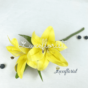 Bunga Lily Latex Cabang 2 Bunga lili Palsu Bahan Lateks Artificial Tiger Lilies Real Touch Silk Flower Hiasan Cafe Bucket Rumah Hotel dan Dekorasi Pelaminan Murah Premium Berkualitas