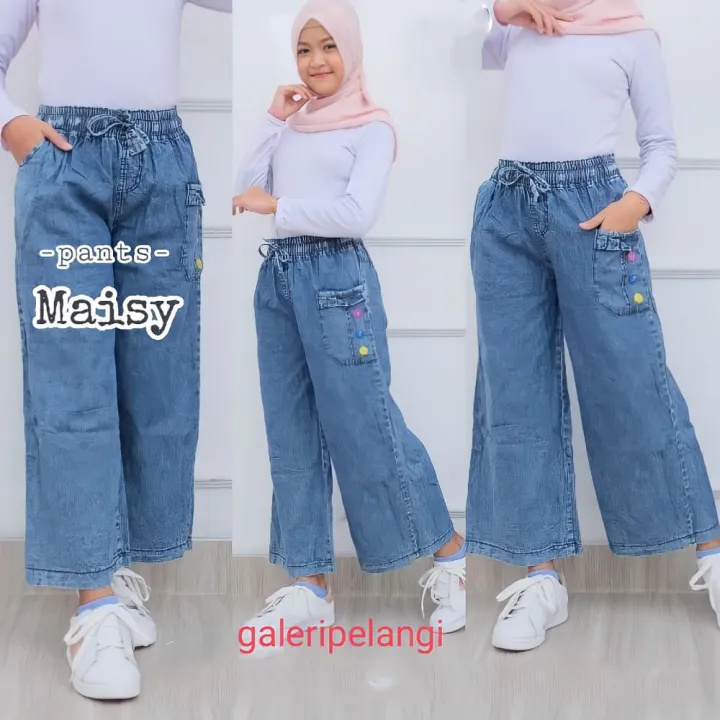 Bir olomon mast jojani sikish VKontakte guruhida ona va ogil ishtirokidagi rus pornosi namoyish etiladi.