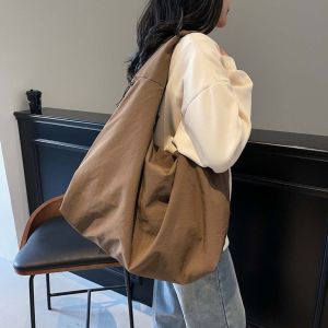 Casual Nylon Shoulder Bag Multi-Pocket Japanese Style Versatile Commuting Handbag Solid Color Polyester Large Capacity Tote Bag2026