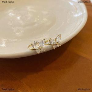 [COD] Modingdue 1Pair Shinning Zircon Big Small Butterfly Ear Clip Earrings No Ear Cuff Women Ear Wrap