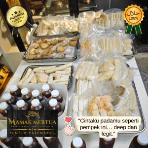 Best DealPempek Mamak Mertua | Paket DiCintai Mertua mix 50 pcs pempek kecil + Cuko 500 ml