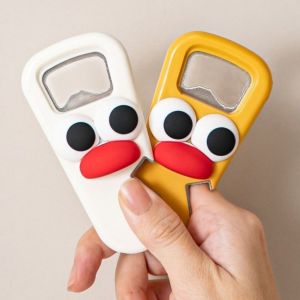 QUA 2Pcs/Set Multifunctional Bottle Opener Portable Plastic Wine Bottle Opener Durable Cartoon Canning Lids Opening Tool Home