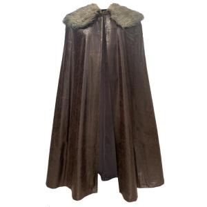 Elegant Faux Furs Cloak Cosplay Costume Capes for Men Perfect for Medieval Festivals and Everyday Fashion Accessories