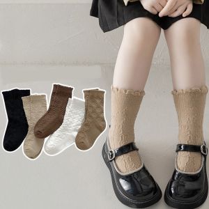 Set 5 đôi tất len cao cổ học tiết dập nổi màu nâu bé gái