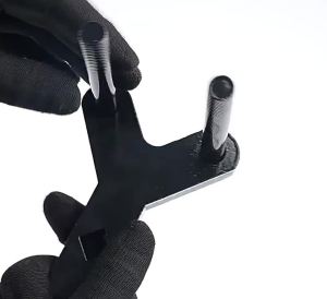 Car modification accessories: Effort-saving and convenient lower control arm removal tool chassis control arm ball joint extractor car repair and disassembly tool
