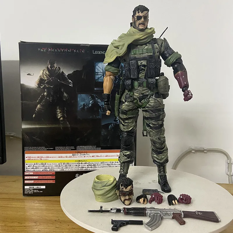 Toystoreshop PLAY ART Version Metal Gear Solid V Snake Quiet