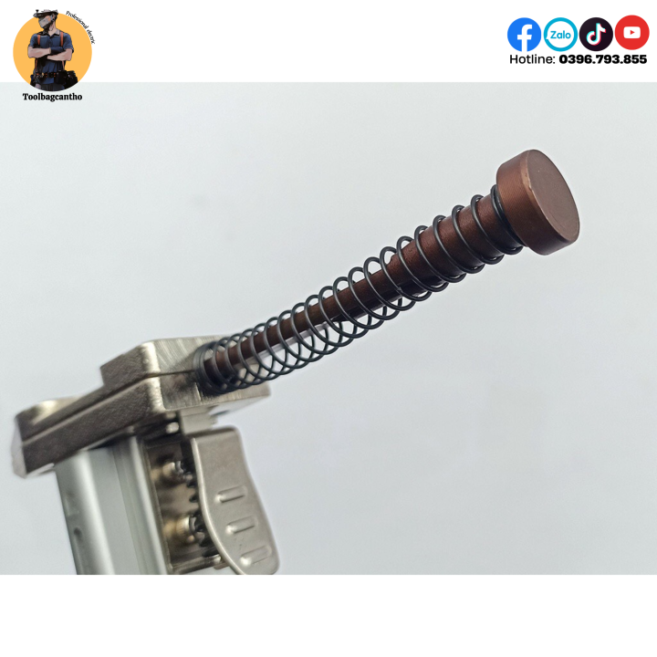 Đầu búa thay thế cho dụng đóng đinh dạng lò xo ( nhìn kỹ hình shop chụp ...