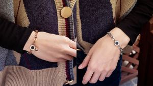 Sinboia Stainless Steel Women Bracelet Fashion Roman Numerals Diamond Hand Chain