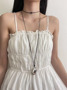 Trendy Leather Cord Wine Flask Pendant Necklace Adjustable Length Leather Rope Necklace with Statement Wine Bottle