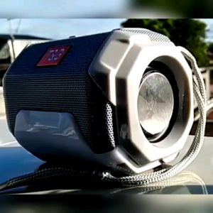 T&G TG162 Portable Hi-Fi Stereo Bluetooth with USB TF Card and FM Radio Function Outdoor Wireless Speaker