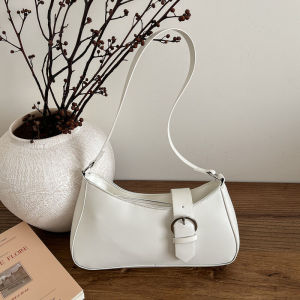 【Ready Stock】Women Casual Plain Metal Buckle Armpit Bag Stylish And Small Shoulder Bag