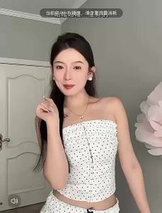 PEDRO Cowhide Bag demi Trapeze Bag Crossbody Bag Soft Vegetable Basket Bag PW2-75210163-1