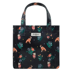 Cath Kidston S Bookbag กระเป๋าอเนกประสงค์ขนาดเล็ก Small Size Open Top Handled Handbag Lunch Bag Water Resistant Oilcloth Tote ลายดอกไม้และคำอวยพรตามฤดูกาล (Brave Soul / Best Friends)