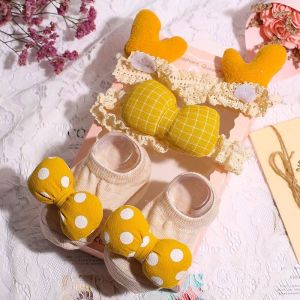 BOBOHO - SET BANDANA BAYI + KAOS KAKI ISI 3 PCS / HEADBAND BAYI / BANDANA ANAK PEREMPUAN PREMIUM