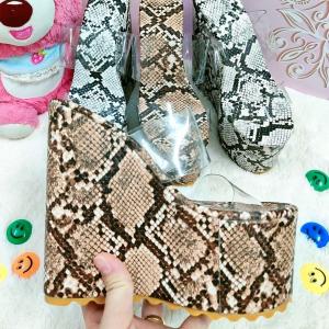 Dép xuồng họa tiết da rắn cá tính 2 quai trongcao 15cm đúp trước 7cm dép nhẹ dễ mang đi êm chân