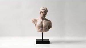 Sacesr Retro Character Sculpture Art Aesthetic Figure Luxury Elegant Figurines Home Table Entrance Hall Decoration Crafts Ornaments 9Q4T2