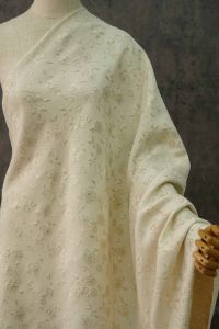 Gold Thread 3D Embossed Peach Blossom Jacquard Fabric for Cheongsam Dress Clothing Material Box Packaging Decoration