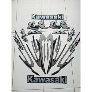 stiker striping motor kawasaki ninja RR 2011 hitam