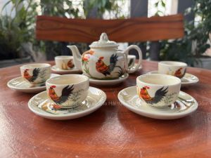 Bộ Ấm Chén Men Kem Họa Tiết Gà Trống Cao Cấp Bát Tràng