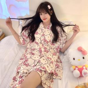 CANDY HOMEWEAR ชุดนอนลายการ์ตูน ชุดนอนผู้หญิงน่ารักๆ ชุดนอนแขนสั้น 💐 ฟรีไซส์ อก34-42 นิ้ว W204