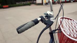 Tricycle Bike Elderly Pedal Tricycle Bicycle Variable-speed pedal bike for two-person use Elderly Tricycle