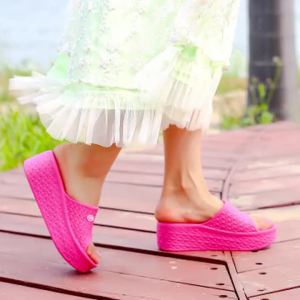 [Free Shipping] Fashionable outdoor thick-soled slippers Korean style thick-soled womens sandals summer outdoor sandals for women