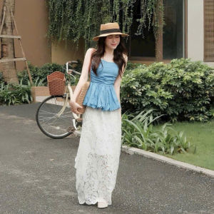 Set đồ nữ mặc hè set thiết kế áo Jean hai dây có mút ngực dáng peplum phối chân váy Ren hai lớp dài