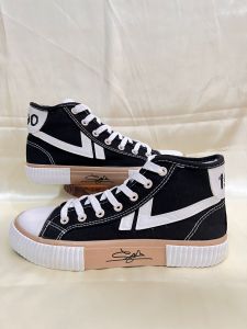 BISA COD Sepatu Canvas Tinggi Import Pria Model Classic 1990