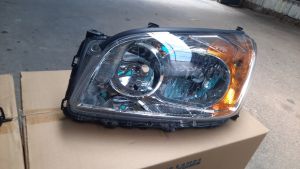 Đèn pha Toyota RAV4 (08-12)