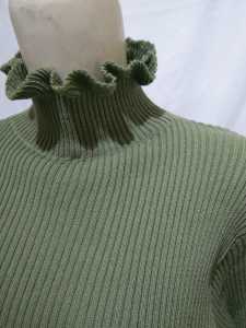 DAISY CURLY SWEATER TURTLENECK KRIWIL/INNER RAJUT/ATASAN RAJUT KRIWIL WANITA