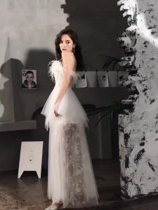 White Feather Evening Dress Tube Top Sleeveless Lace Slim A-line Dresses Temperament Banquet Birthday Host Party Gown㏇X0407