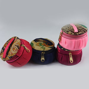 Traditional Kalamkari Bangle Pouch | Available in Vibrant Colours | Ideal Single-Piece Gift Option for Wedding Festive & Return Gifts (Pack of 1 pc)
