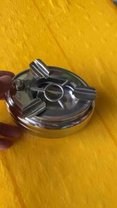 Gạt tàn thuốc có nút bấm inox cao cấp