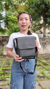 กระเป๋าสะพายข้างผู้ชาย ทรงเก๋ หนังจิงโจ้ มีหลายช่อง พร้อมส่งจากไทย0644#