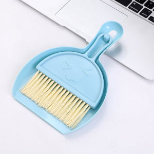 2pcs/Set Mini Dustpan And Brush Set Small Broom And Dustpan Manual Cleaning Tool Desk Keyboards Car Small Animals Waste Cleaner
