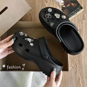 [Free Shipping] Lost Cloud Clogs WomenS Sandals WomenS Outdoor Flip-Flops Beach Shoes Home Slippers WomenS Closed-Toe Shoes