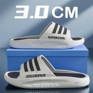Beach Slippers for Men Fashion Non slip Soft Bottom Outdoor Beach Sandals for Men Indoor Slippers