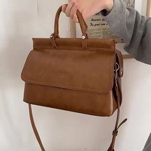 Direct sales from Guangzhou factory: womens large-capacity daily shoulder bag commuter briefcase versatile crossbody bag