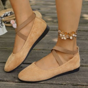 Free Shipping Autumn New Collection Of Plus-Size Casual Flats For Women Sizes 36-43 Available For Bulk Purchase
