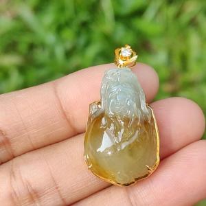 Yellow Natural Type A Jadeite Jade Pendant crafted as Dragon Turtle set on 18k gold with diamond certificate weigh 6.69 grams measurement 33.8 * 17.7 * 11.6 mm (18kp16)