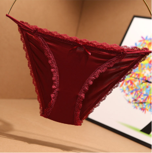 Queen’s Secret New Style Seamless Underwear/Breathable Bikini Lace Style Panties