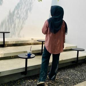 linen hana shirt kancing belakang