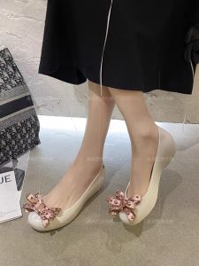 MELISSA JELLY SHOES MADE IN BRAZIL ORI11 WITH RIVET BOWTIE ( SIZE 35/36 - 40 )